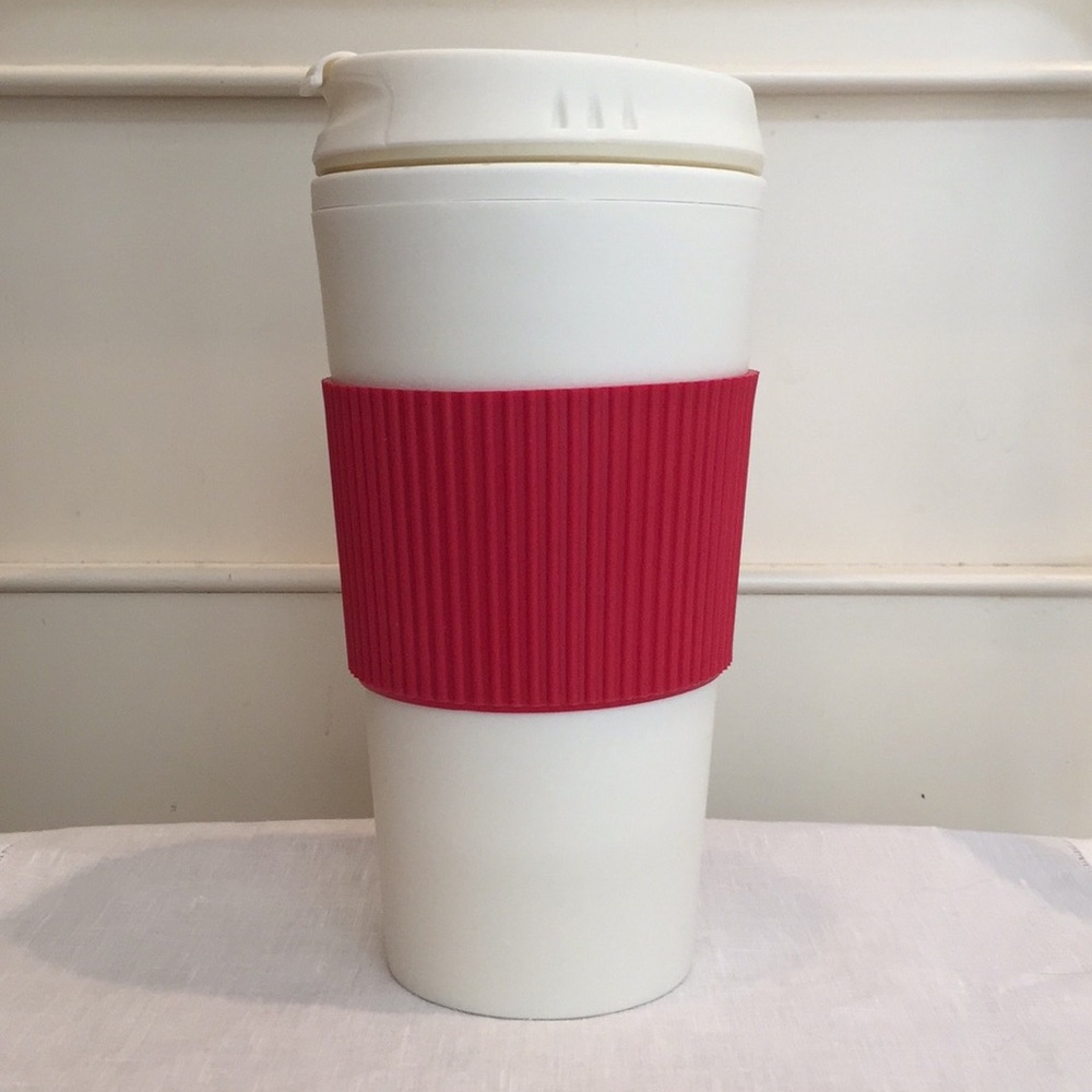 NWT Soft white travel mug